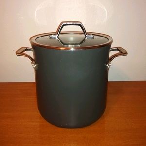 CALPHALON 8 qt stock pot with cover